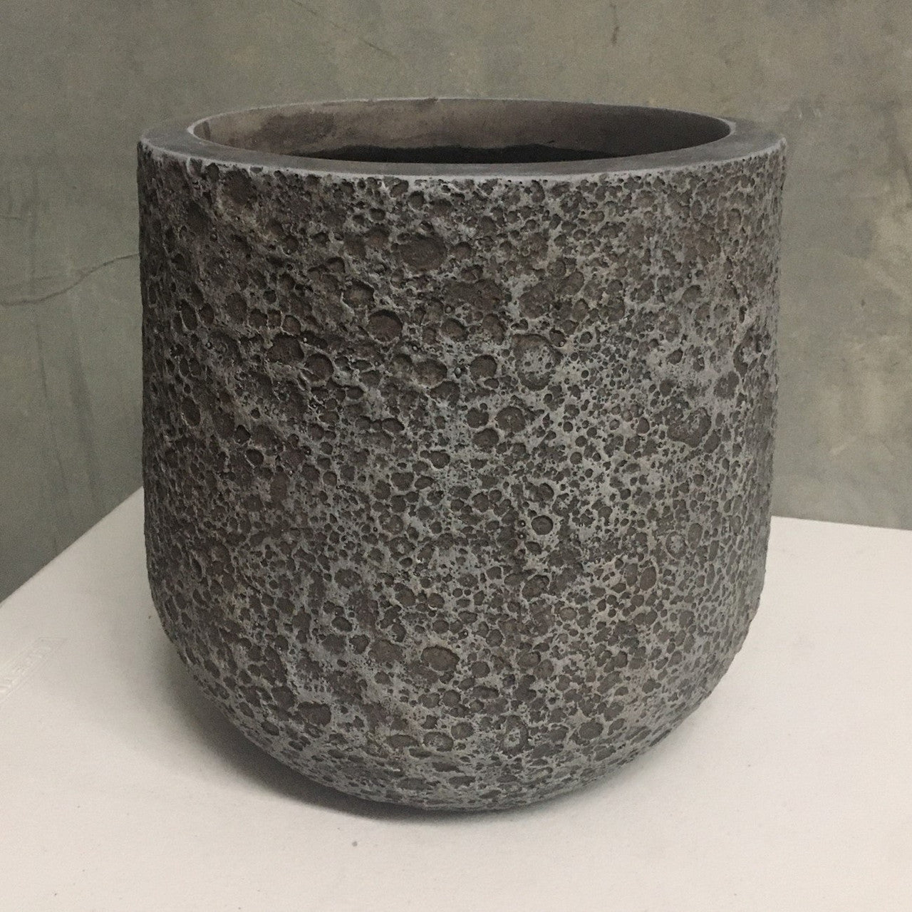 SeaLite Congo Planter - Dark Grey